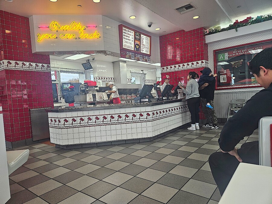 올만에 사묵는 인앤아웃 버거 (In N Out)_3.jpg