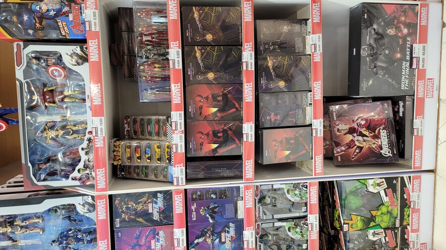 [토이저러스 평촌점] 마블 피규어 할인 다수 / 가격 다양_5.jpg