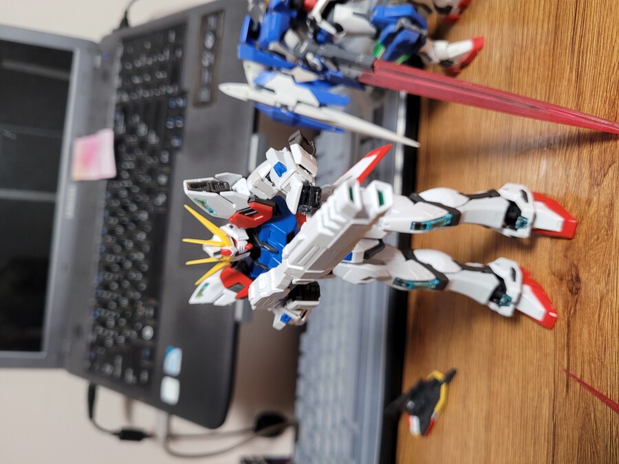 [RG] 빌드 스트라이크 건담 풀 패키지 리뷰_27.jpg