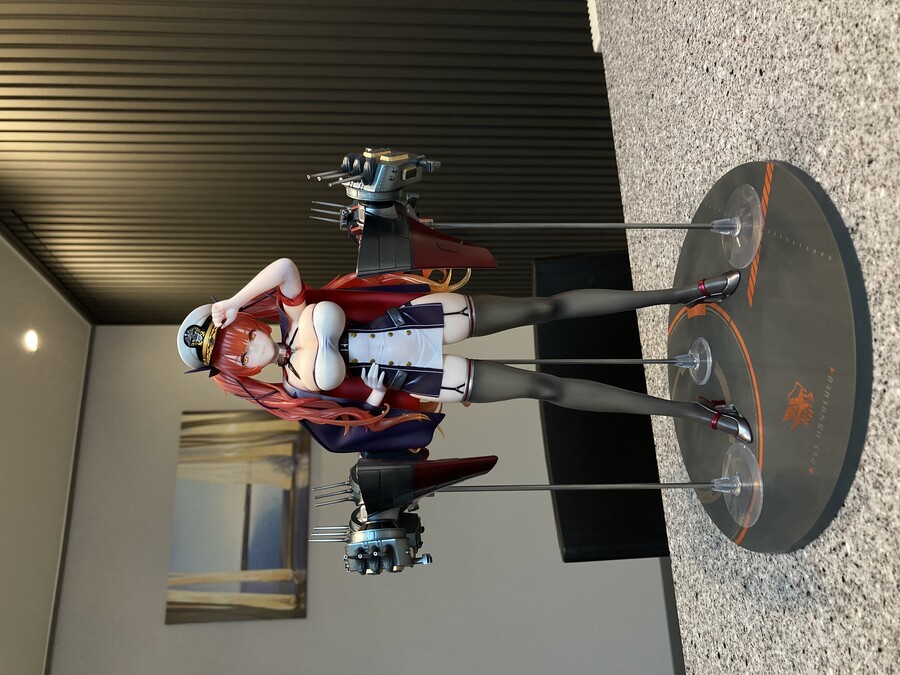 빵빵한 크기의 가슴 피규어_2.jpg