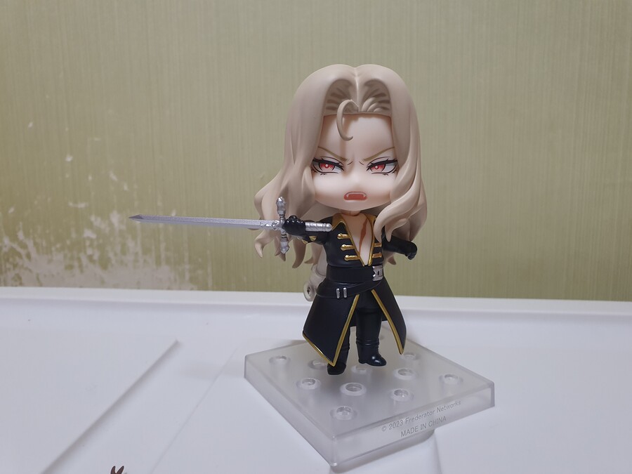 혹시 유게에 이 캐릭 뭔지 아는 사람 있어?_3.jpg