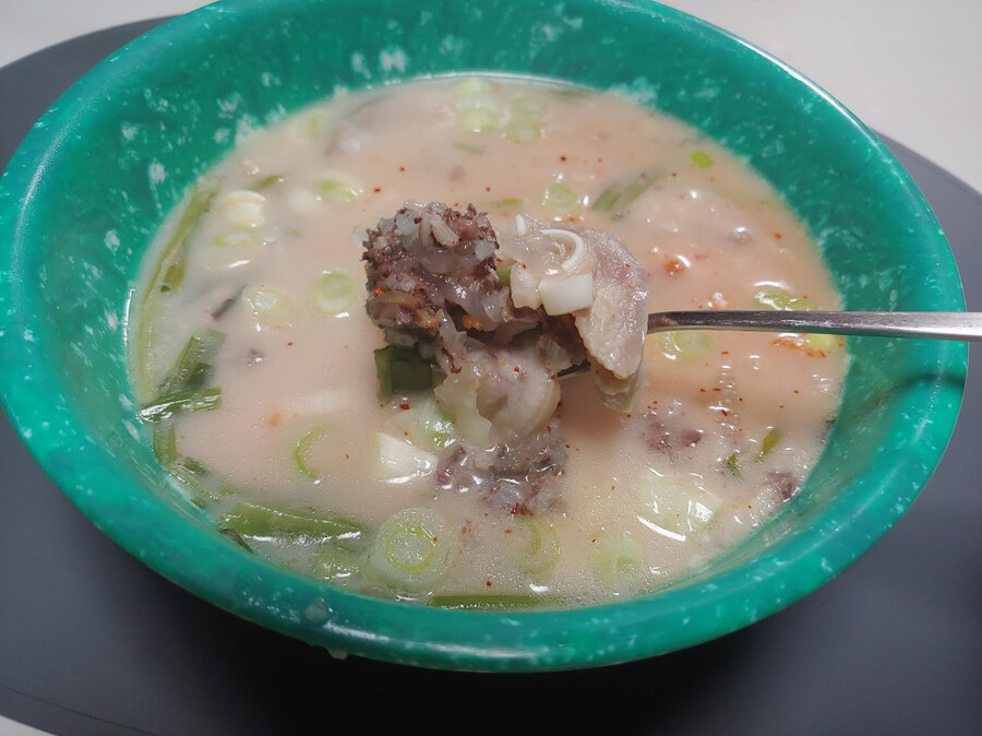 냉동 순댓국: 얼큰과 안얼큰_5.jpg