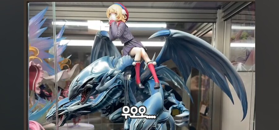 버튜버) "시구레 우이, 이곳에 앉아라" 콜렉션 모음_8.png