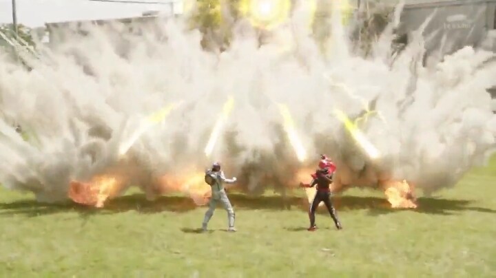 [가면라이더 더블, 드라이브] 고화력 광역기 vs 고속이동_34.jpg