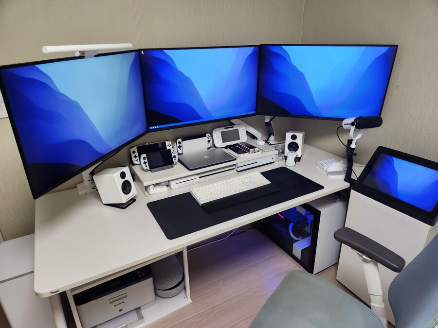 데스크 셋업)자랑_2.jpg