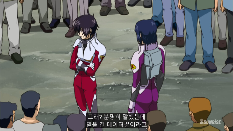 건담)알고보면 더 웃긴 회상장면_7.jpg