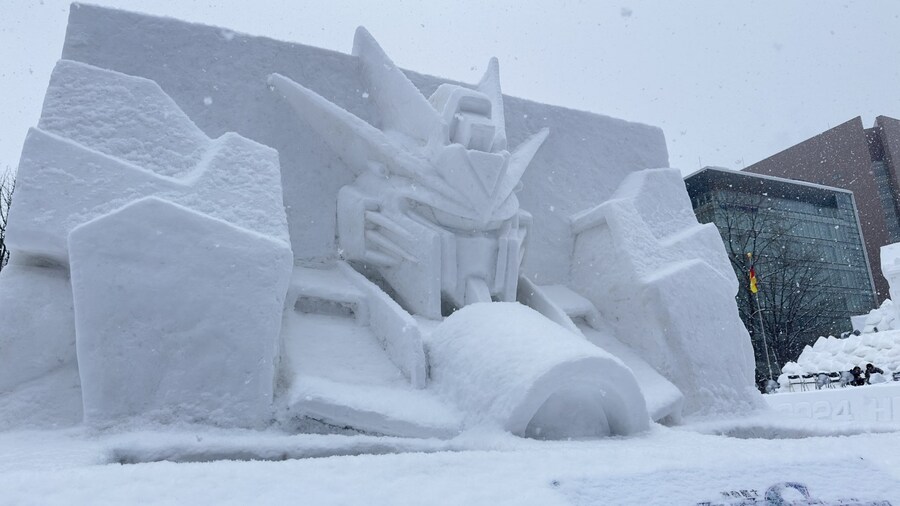 건담)삿포로 눈축제 근황_3.jpg