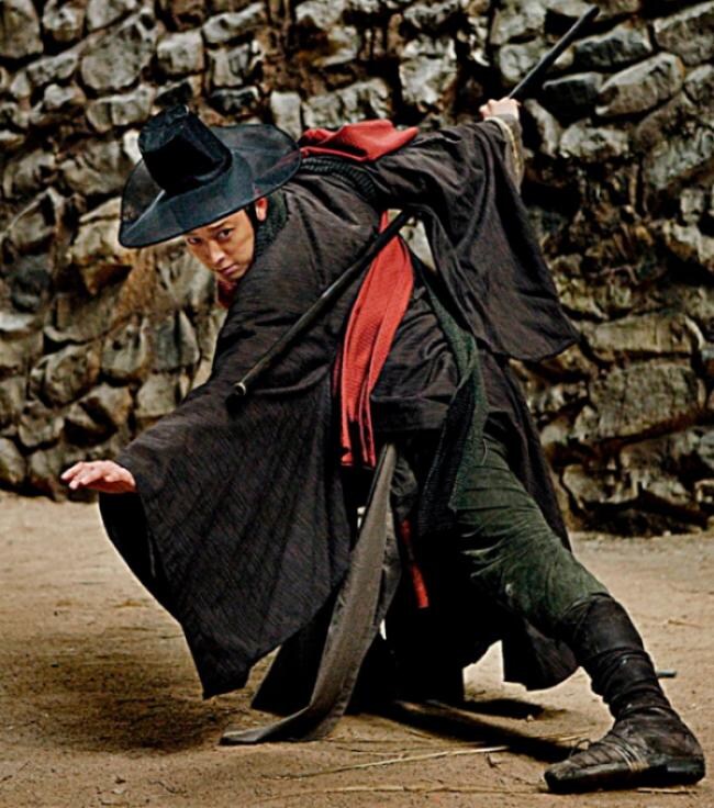 개인적으로 팰월드에 한복이 추가 되었으면 함._3.png