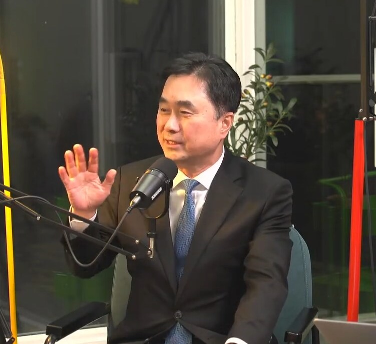 김종민)내가 윤영찬때도 그랬고, 그 둘에게도 30분전에 통보받음_1.png