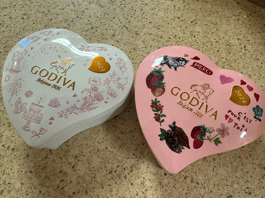 고디바(GODIVA) 프루츠 바스켓 지큐브 어쏘트먼트 하트틴~~~_5.jpg