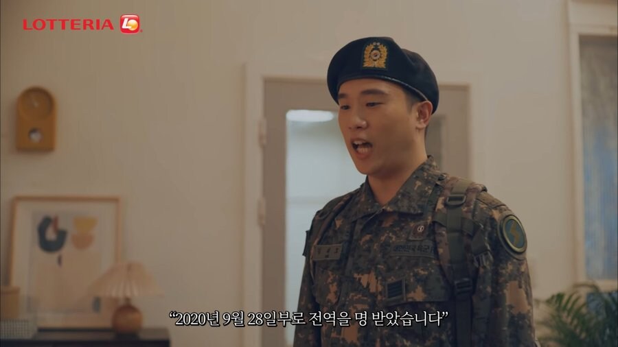 군대 예능 흥할때 나온 햄버거.jpg_1.jpg