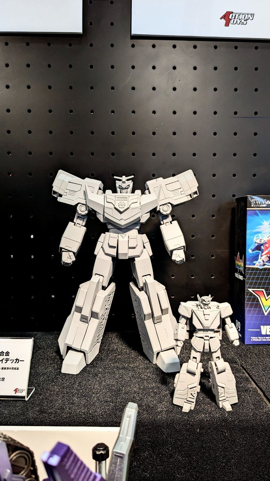 [액션 토이즈] 액션 합금 제이데커 원형 전시 사진 3_8.jpg