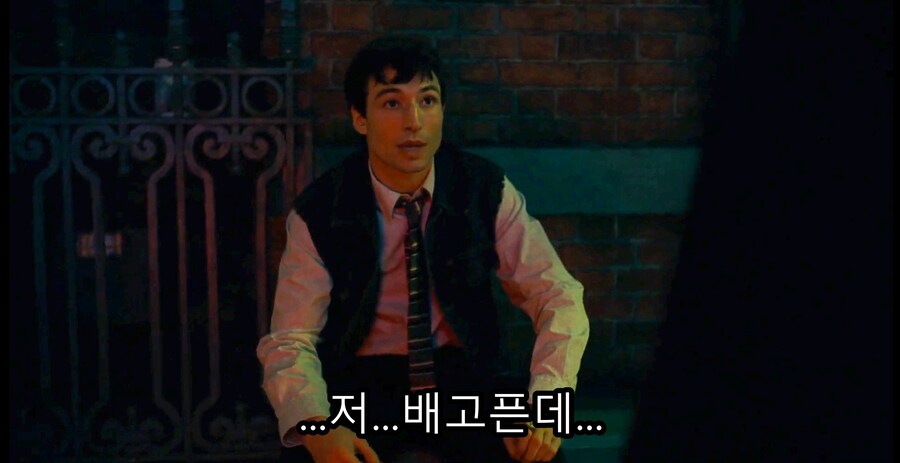 영화) '벤 에플렉'이 직접쓴 배트맨의 마지막 대사_27.jpg