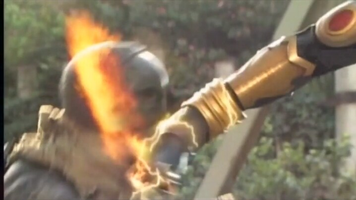 [가면라이더 쿠우가] 핵 라이더 킥_57.jpg