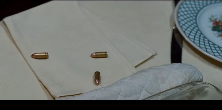 진짜 전직 특수요원이 감 다 잃어버린 장면.jpg_3.png