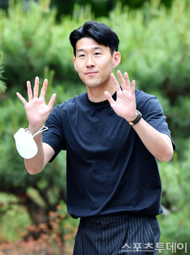손흥민으로 알아보는 토트넘의 역사.jpg_3.jpg