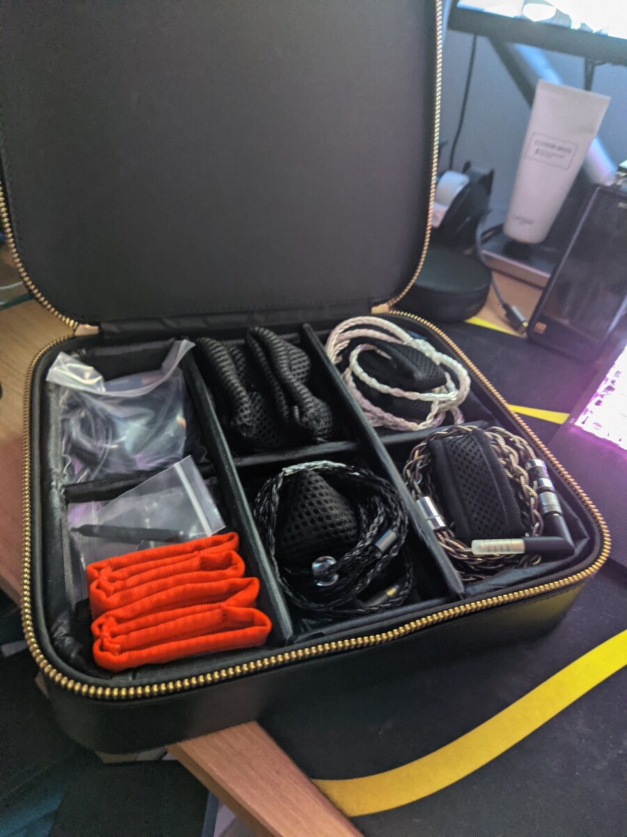 베스트보고 써보는 명품브랜드 잡동사니 글_2.png