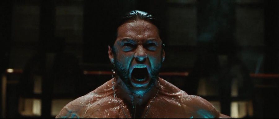 [엑스맨]클로를 뽑을때마다 고통이 밀려오는 울버린_5.jpg