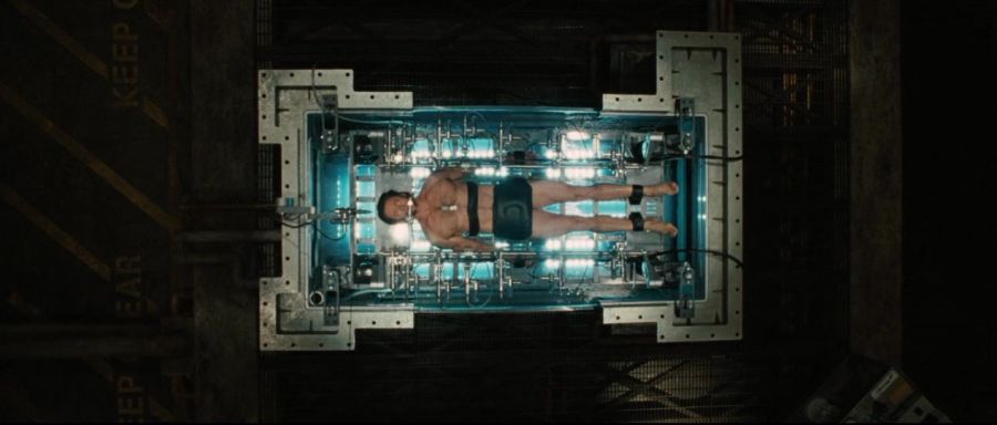 [엑스맨]아다만티움을 이식받는 울버린_1.jpg