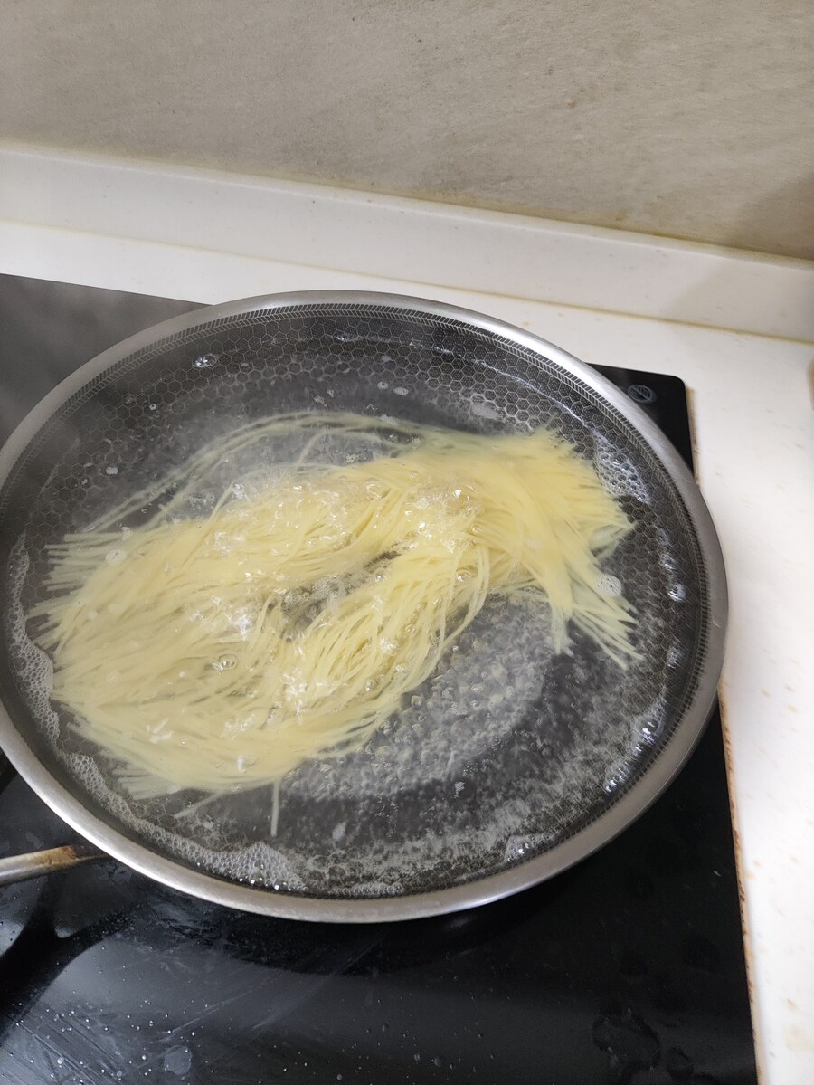 새우 60마리 대충 감바스_4.jpg