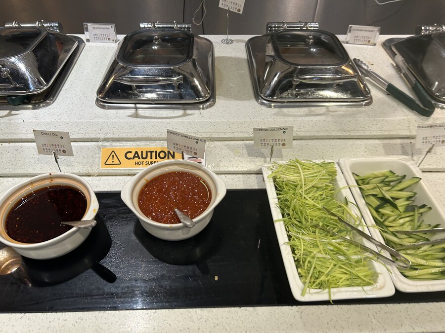 영국 세계음식 뷔페 COSMO all you can eat 방문 후기_19.jpg