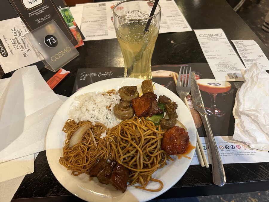 영국 세계음식 뷔페 COSMO all you can eat 방문 후기_45.jpg