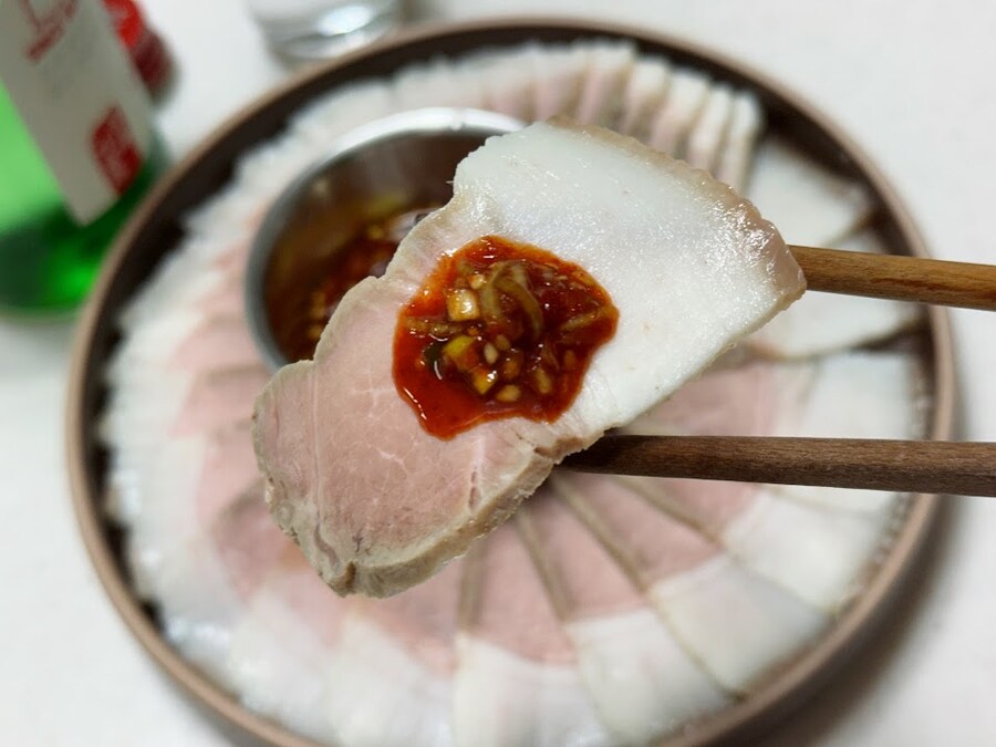 참 쉽고 맛있는 냉제육_8.jpg