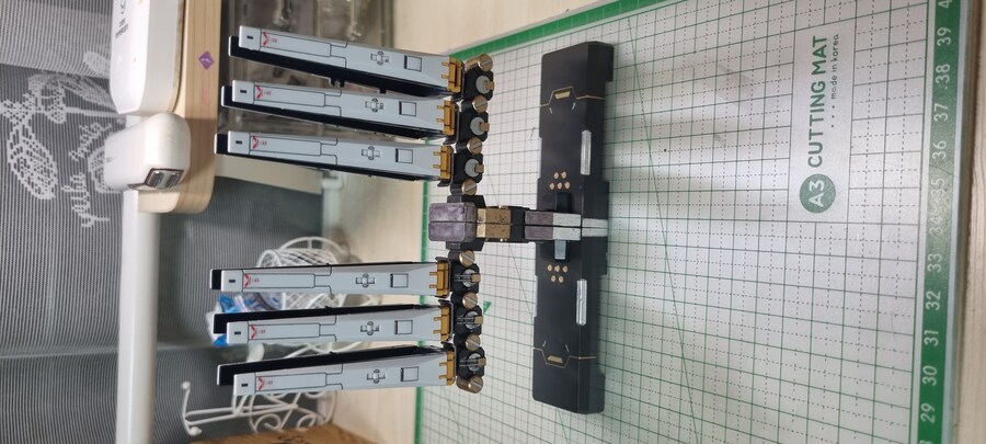 Rg 뉴건담 격납고 작업 시작했습니다._3.jpg