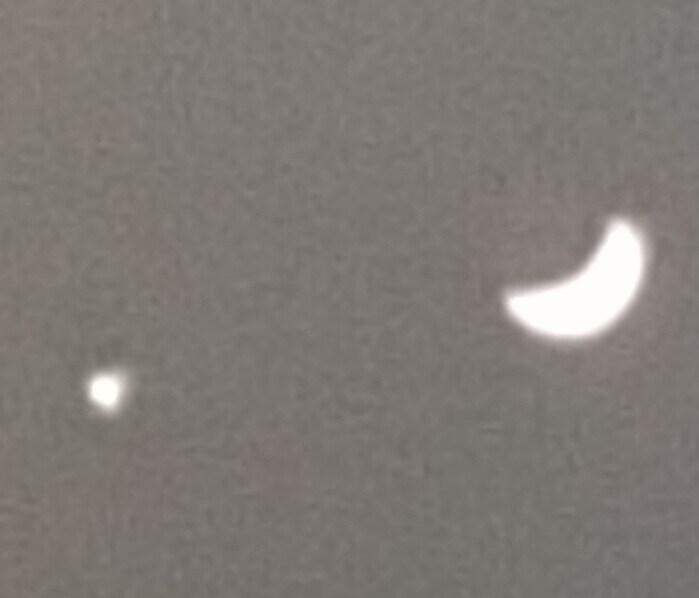 하늘의 달과 별이 일직선상에서면..._2.jpg