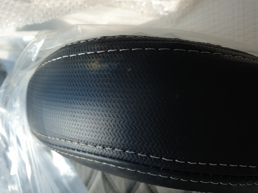 에이픽스프라임 GC003 레더 목받침 게이밍의자 구매후기 (유튜브 링크 포함)_4.jpg