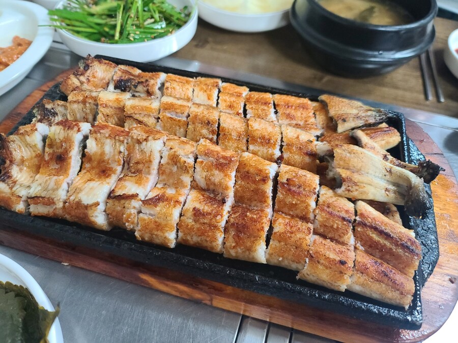 오랜만에 엄빠와 데이트!!(청량리 장어구이)_7.jpg