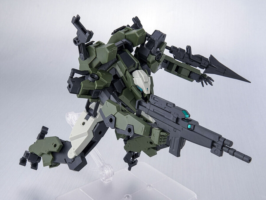 경계전기)극강은 첨부터 디자인 다 잘 뽑았네_2.jpg