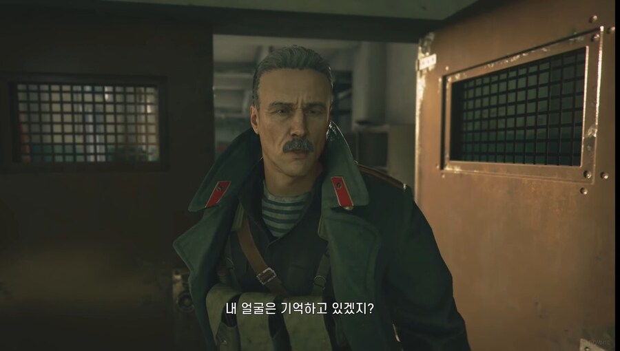 콜드워스포) 애국보수인줄 알았던 내가, 빨갱이?!_2.png