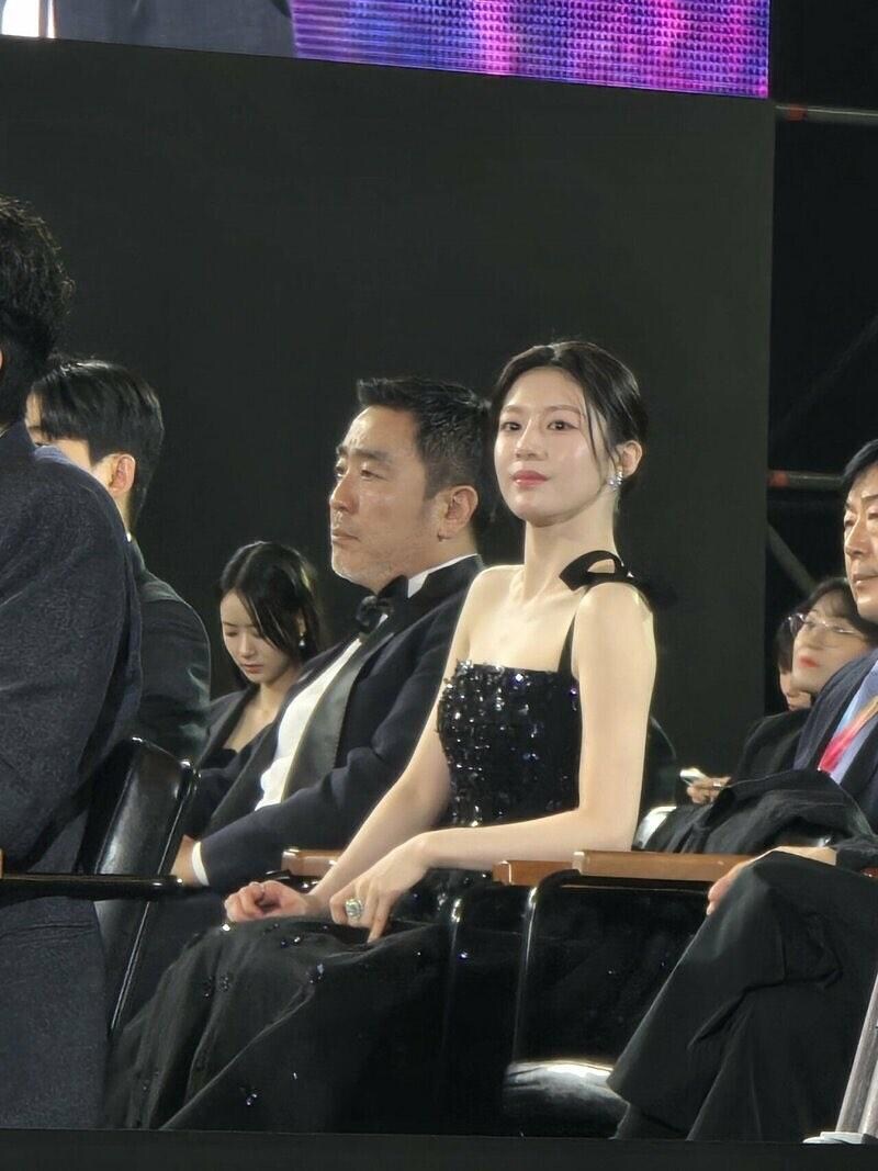 백상예술대상의 원근법 무시_3.jpg