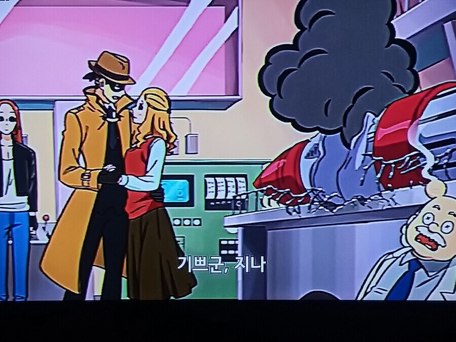 스파이패밀리)이런 걸 애들이 봐도 되나?_5.jpg