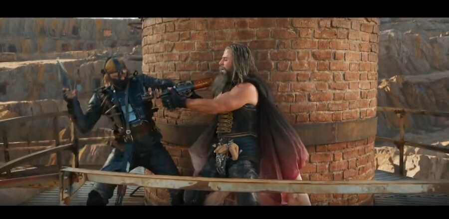 스포,스압)퓨리오사 매드맥스 사가 리뷰(2)_8.jpg