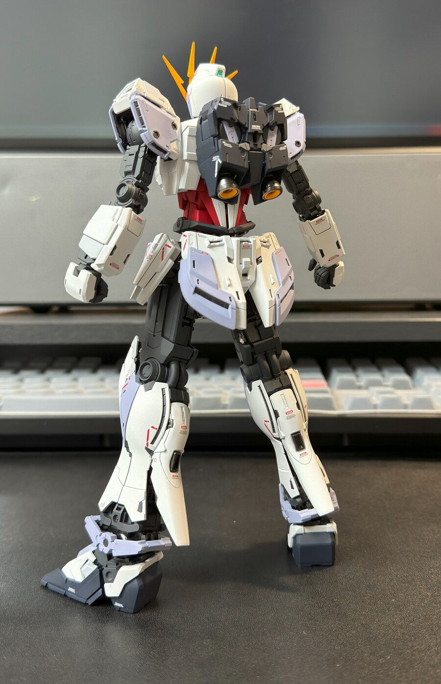[MG] RX-9/C Narrative Gundam Ver.Ka_2.jpg