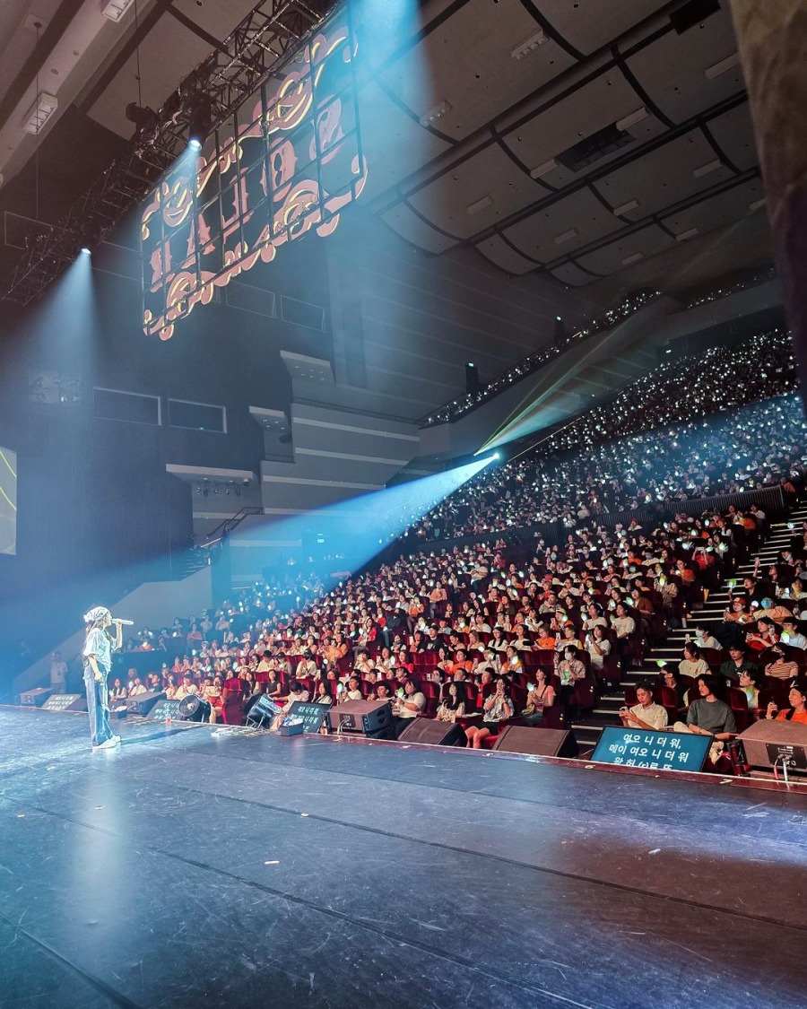 240715.솔라.인스타그램 07.jpg