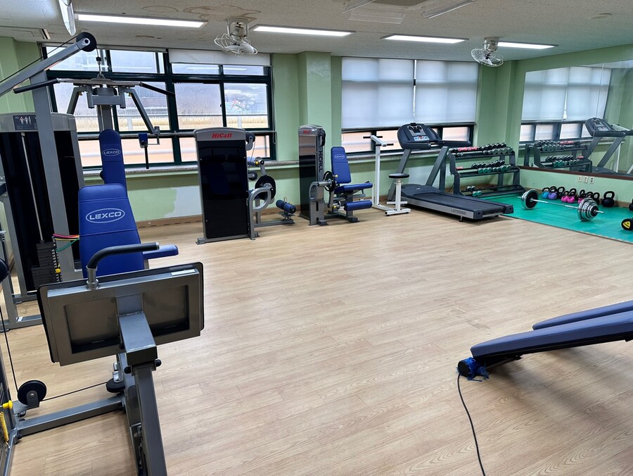 내가 학교청소 알바를 자주가서 아는데_1.jpg