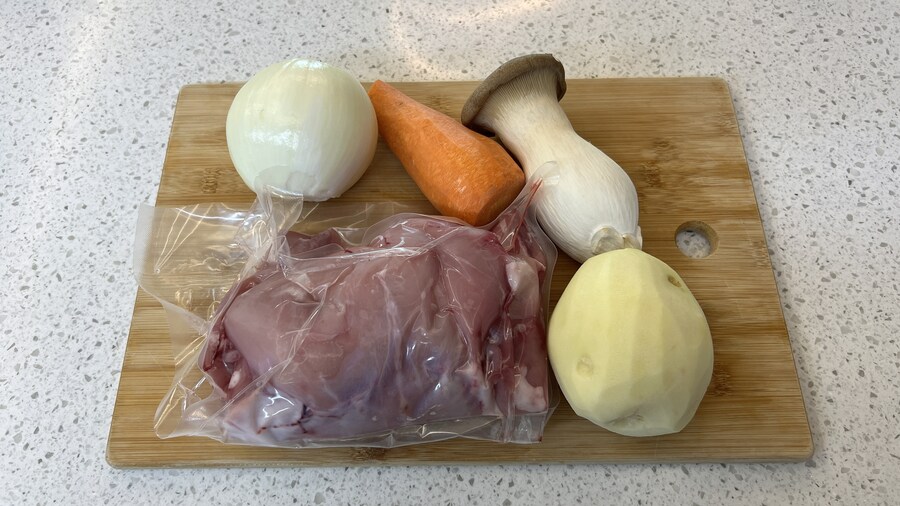 던전밥의 참수 (미궁) 토끼 카레라이스 따라만들기._4.jpg