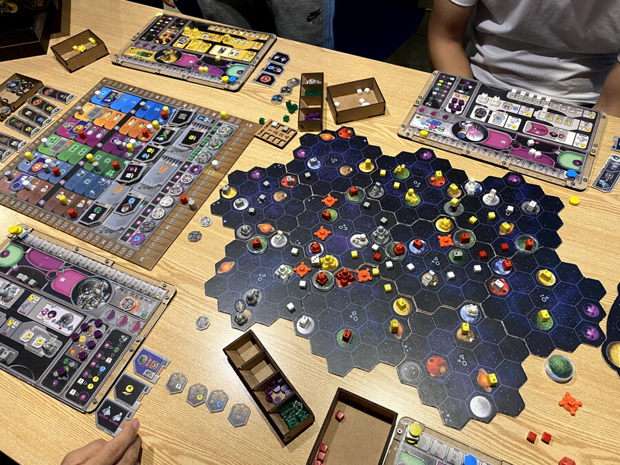 2020.8.20(목) 평일 모임(275번째) 후기 in 위치스브루_2.jpg