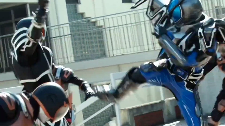 [가면라이더 파이즈] 외전에서 쳐발리는 서브들_8.jpg