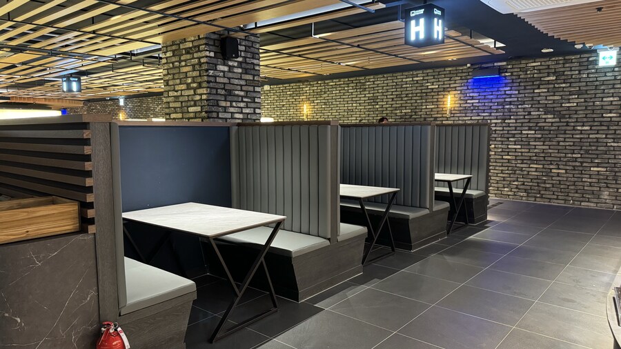 제한시간 내 다 못 먹은 최초뷔페_3.jpg