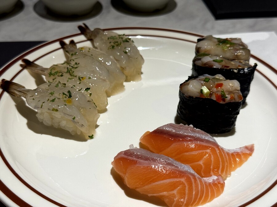 제한시간 내 다 못 먹은 최초뷔페_7.jpg