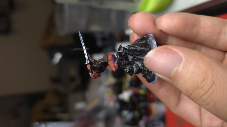 도색) 마블 좀비사이드 울버린_4.jpg