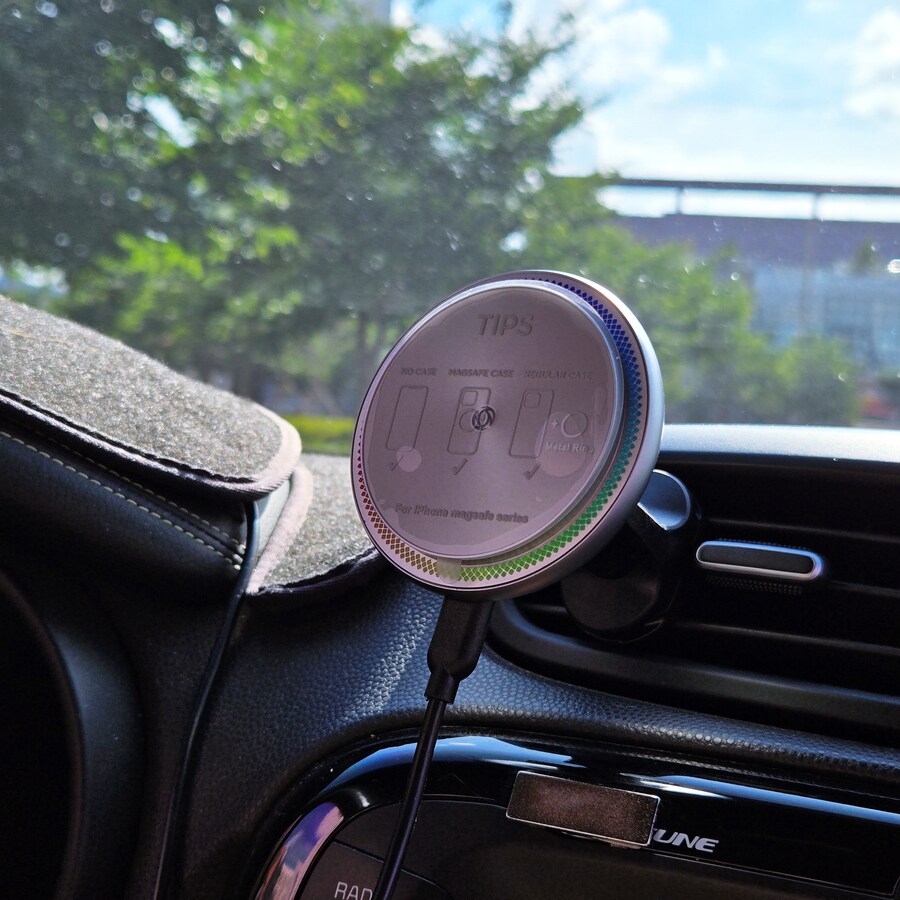 고급스러운 은은한 LED로 차인테리어 리얼무드프로 차량용 맥세이프충전기_5.jpg