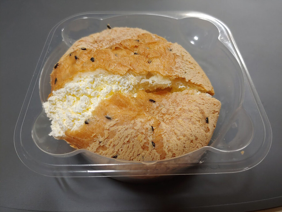 편의점 크림빵들_3.jpg