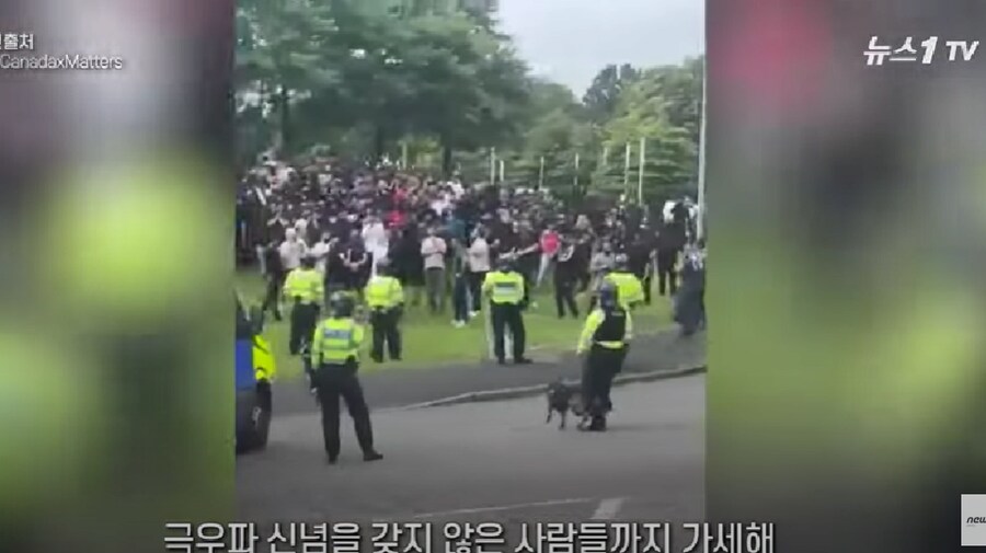 백인이 아닌 인종 골라서 폭행하는 영국.jpg_4.png