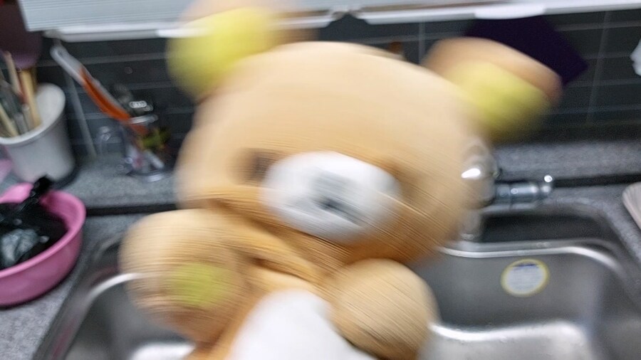 너무 더울땐 시원한 딸기우유 한잔해 이모!_19.jpg