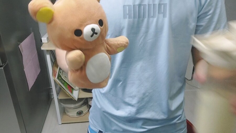 너무 더울땐 시원한 딸기우유 한잔해 이모!_46.jpg